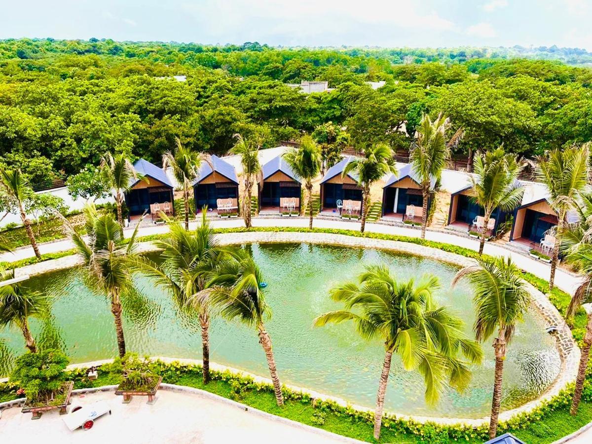Ho Coc Park & Resort Xa Nhu Lam Екстериор снимка